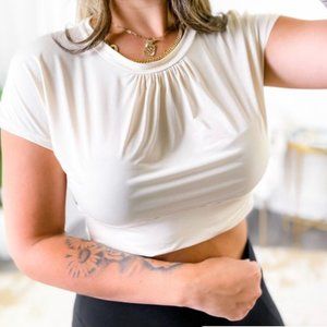 Mono B Cream Crop Top Large NWT